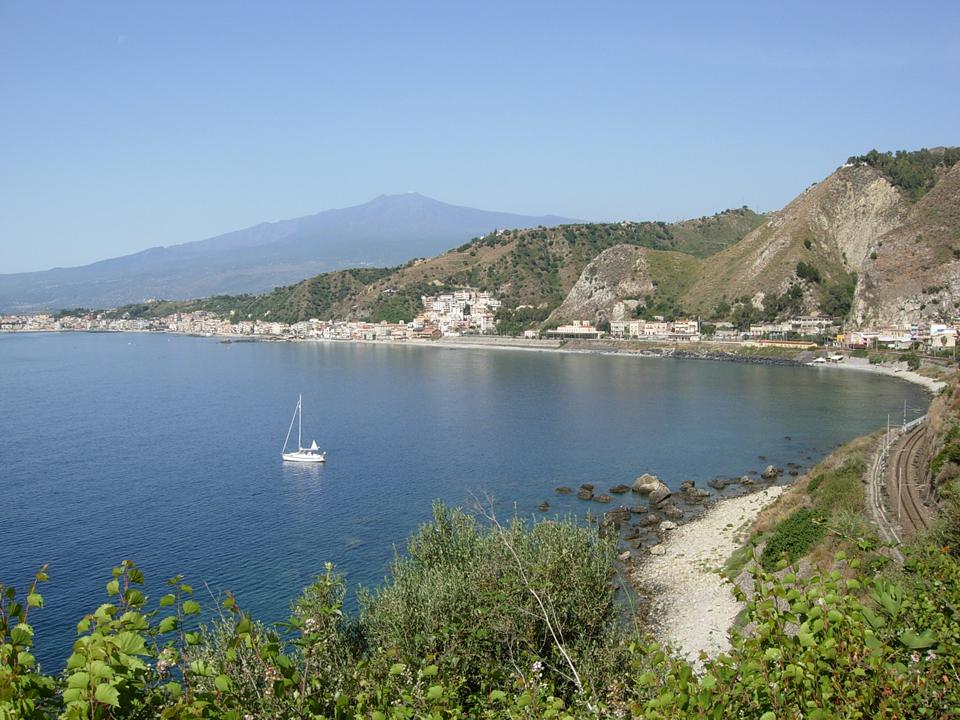 Giardini Naxos Foto: 1 av 3