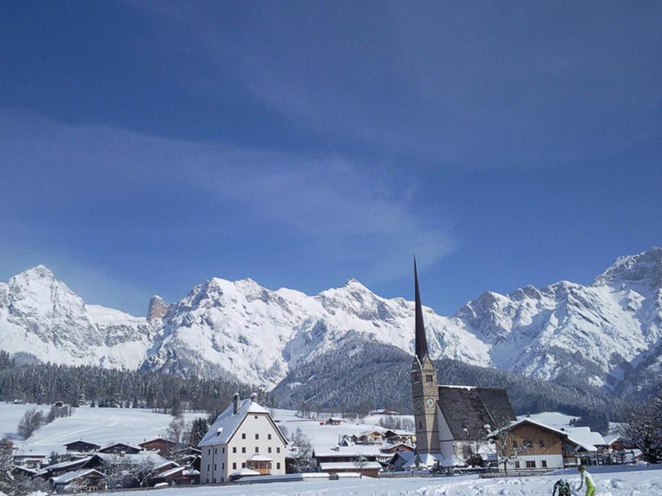 Maria Alm Foto: 1 av 1