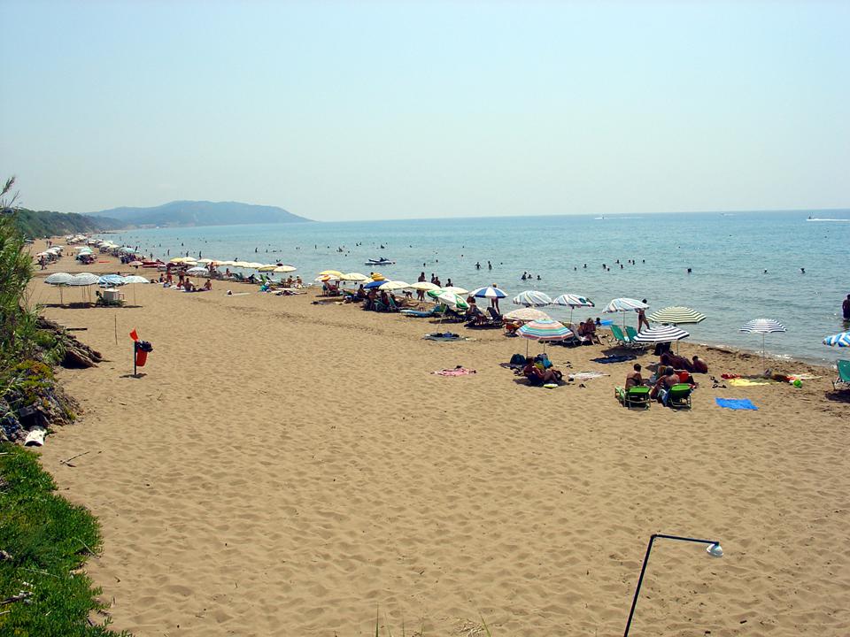 Agios Georgios Argyradon Foto: 1 av 6