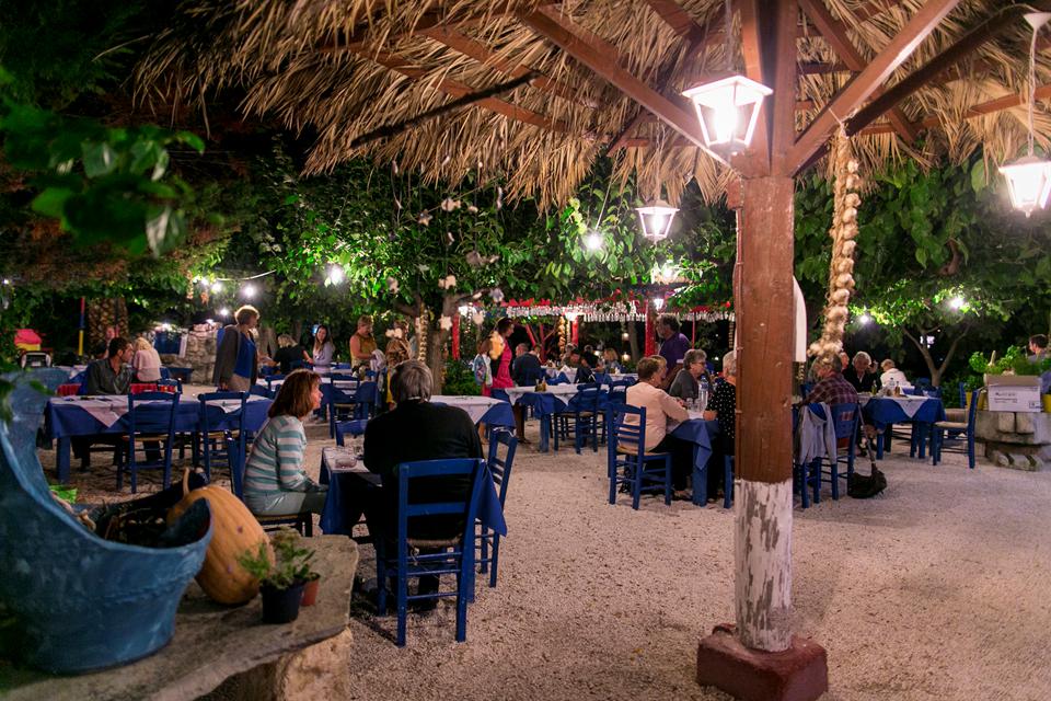 Agios Sostis Foto: 4 av 5