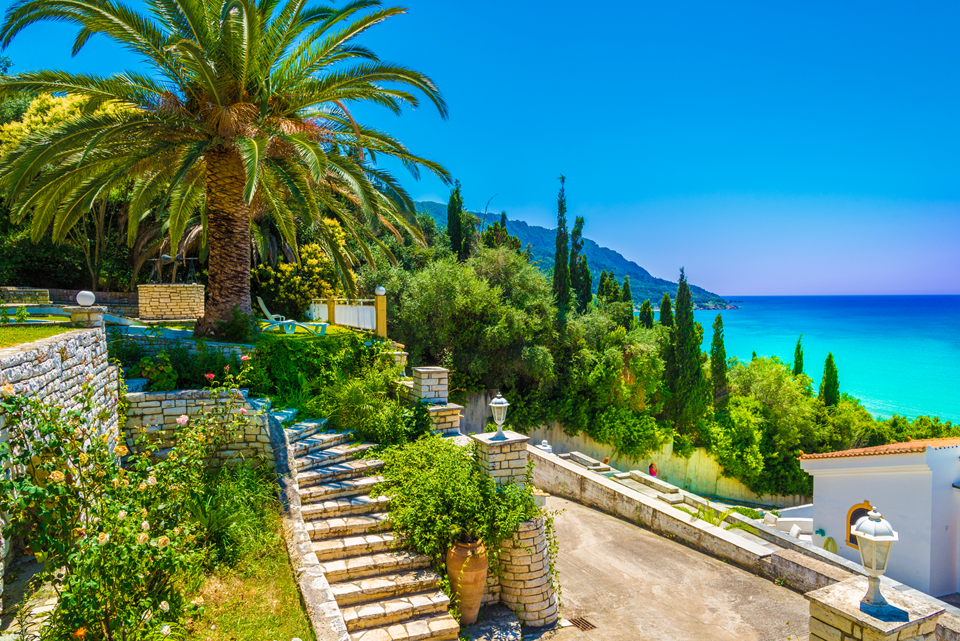 Agios Georgios Pagon Foto: 2 av 2