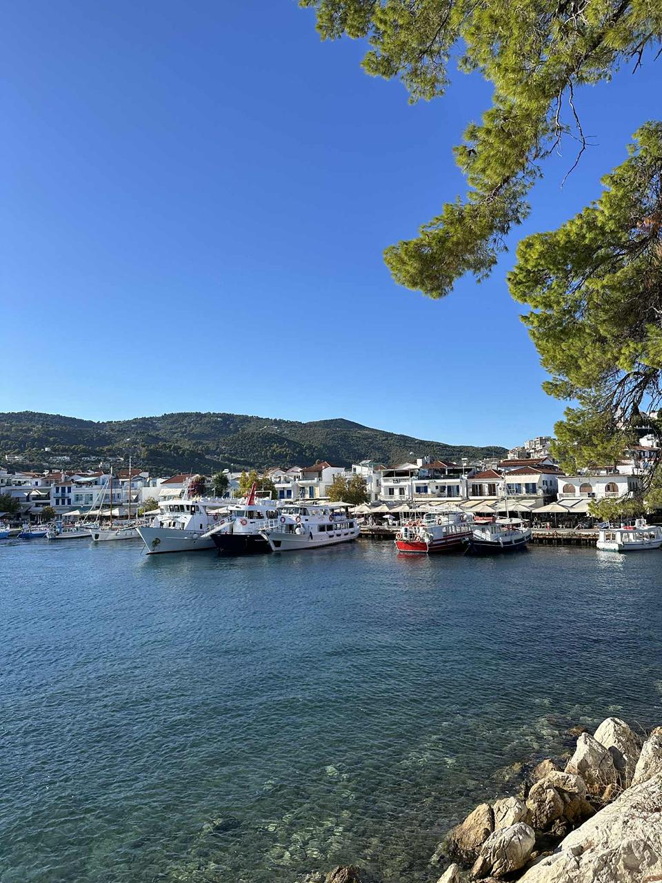Skiathos-Stad Foto: 2 av 4